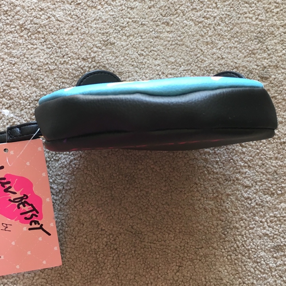 CLEARANCE!💋FINAL PRICE🎉BETSEY JOHNSON coin purse - Picture 4 of 6